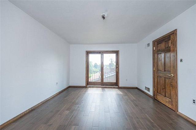 315 Pennsylvania Ave, Plum Boro, PA 15147 - unfurnished room featuring dark wood-type flooring and a pendent fire sprinkler