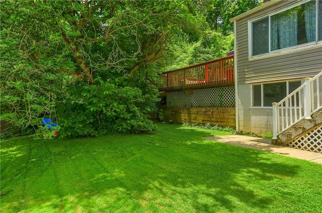 866 Connolly Ave, South Park, PA 15236 - view of green lawn with a deck and stairway
