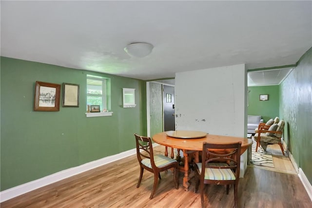 866 Connolly Ave, South Park, PA 15236 - dining room with light wood-type flooring and baseboards