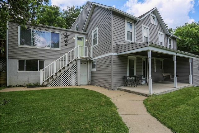 866 Connolly Ave, South Park, PA 15236 - view of front of home with a front lawn and stairs