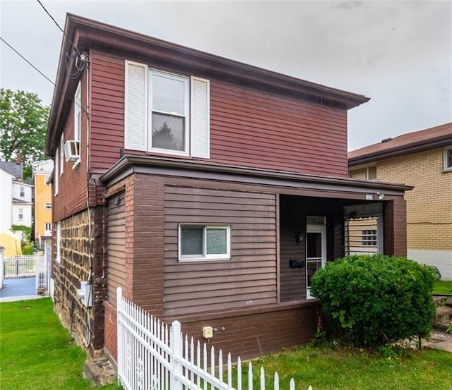 650 Loretta St, Greenfield, PA 15217 - view of front of house