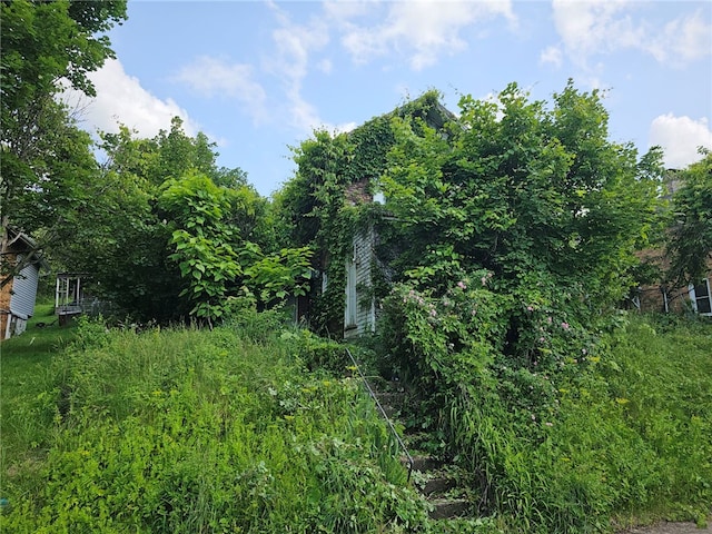 709 7th St, Marianna Boro, PA 15345 - photo 1