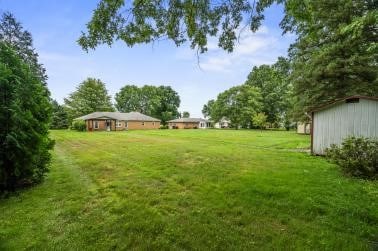 129 Sunset Blvd, Hermitage, PA 16148 - photo 4
