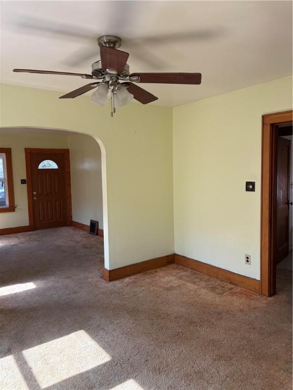 1377 W 32nd St, Erie City, PA 16508 - photo 5