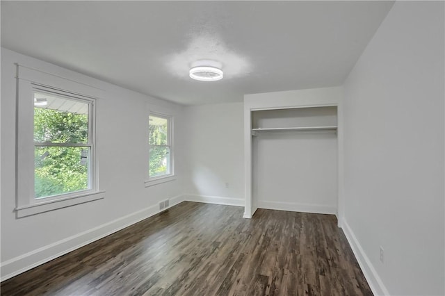 1311 Irwin St, Aliquippa, PA 15001 - unfurnished bedroom with wood finished floors and a closet