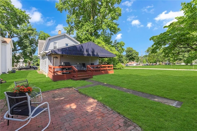 488 Buffalo St, Beaver, PA 15009 - view of grassy yard featuring a patio area and a deck