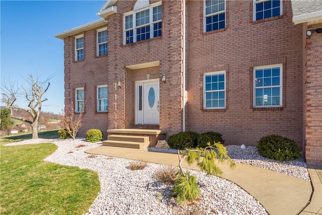 138 Crossridge Rd, Fallowfield, PA 15022 - view of front of home with brick siding