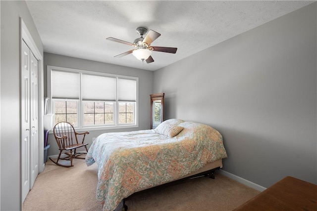 138 Crossridge Rd, Fallowfield, PA 15022 - bedroom featuring carpet flooring, multiple windows, a closet, and a ceiling fan