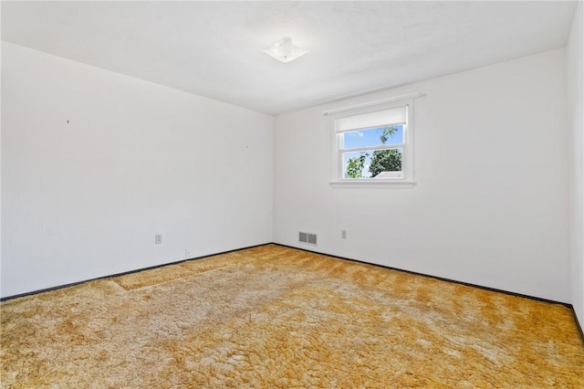 718 Twin Oak Dr, Penn Hills, PA 15235 - carpeted empty room with baseboards