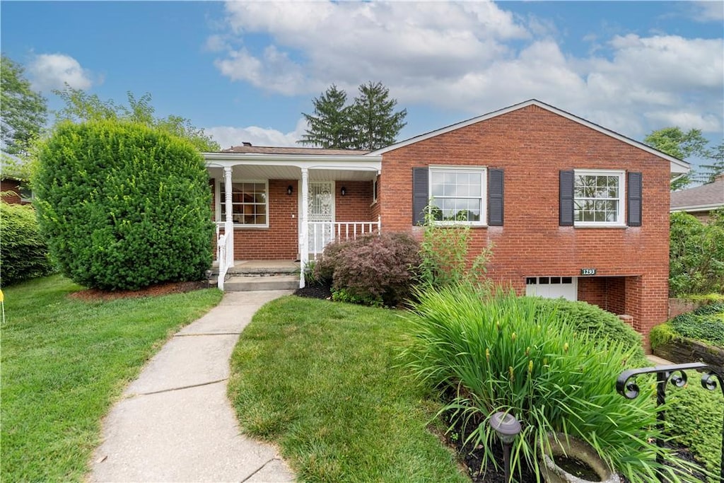 1293 Lakemont Dr, Mt Lebanon, PA 15243 - photo 1