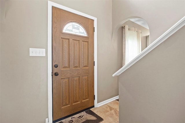 1071 Shawnee Ridge Dr, Cheswick, PA 15024 - foyer entrance with baseboards