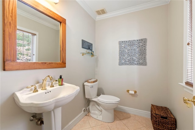 1413 Oak St, Oakmont, PA 15139 - bathroom featuring crown molding and tile patterned flooring