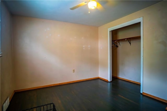 622 National Dr, Penn Hills, PA 15235 - unfurnished bedroom with wood finished floors, a closet, and a ceiling fan