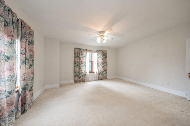 860 W Ingomar Rd, Mccandless, PA 15237 - spare room featuring light colored carpet and a ceiling fan