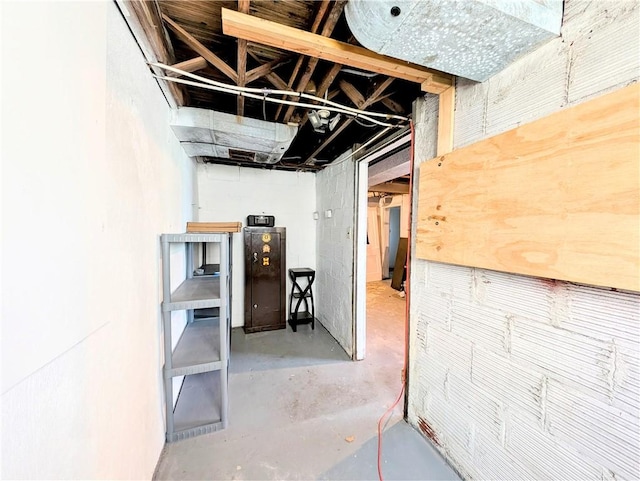 213 N 5th St, Jeannette, PA 15644 - view of unfinished basement