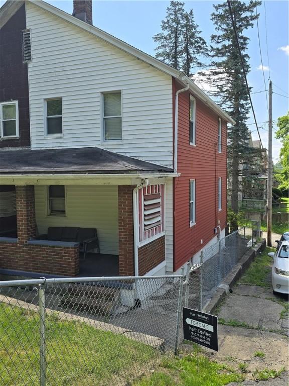 148 Riverview Ave, Aliquippa, PA 15001 - photo 2