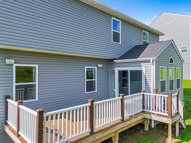 1103 Deerfield Dr, Franklin Park, PA 15143 - back of house featuring a deck and roof with shingles