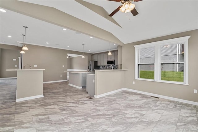 1103 Deerfield Dr, Franklin Park, PA 15143 - kitchen featuring stainless steel appliances, a kitchen island with sink, ceiling fan, light countertops, and gray cabinets