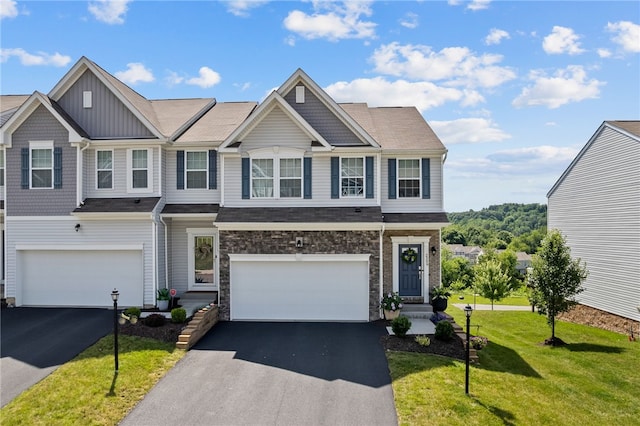 2309 Canterbury Dr, Imperial, PA 15126 - photo 1