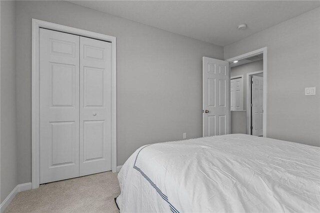 260 Lily Ridge Dr, North Strabane, PA 15317 - carpeted bedroom with baseboards