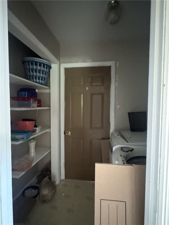 4401 Ridgewood Dr, Jefferson Hills, PA 15332 - view of washroom