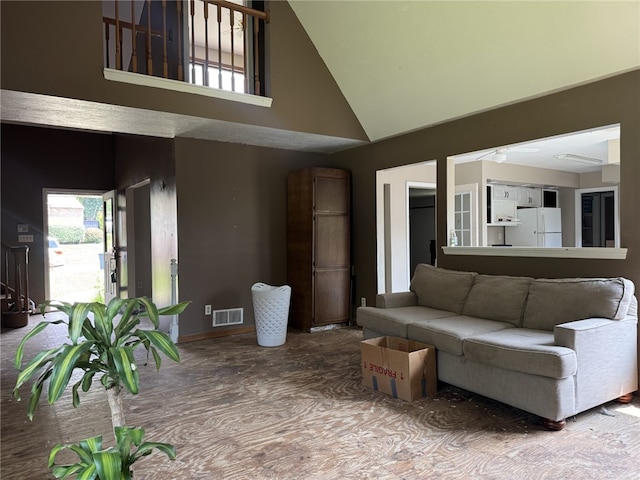 4401 Ridgewood Dr, Jefferson Hills, PA 15332 - living area with high vaulted ceiling and ceiling fan