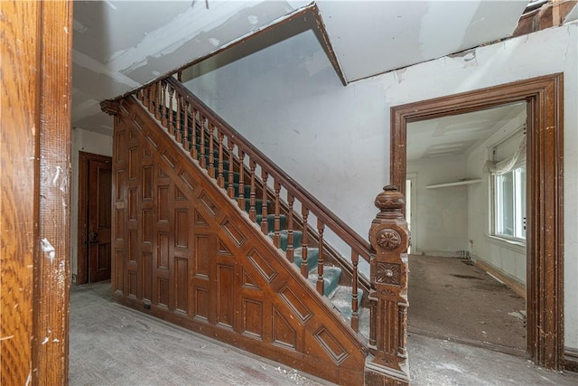 138 Highland Ave, West View, PA 15229 - view of staircase