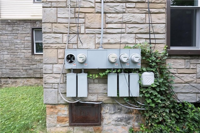 138 Highland Ave, West View, PA 15229 - exterior view of electric meter and stone siding