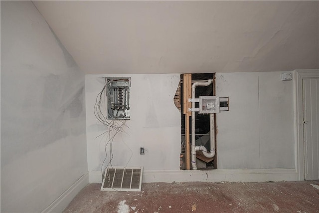 138 Highland Ave, West View, PA 15229 - view of utility room