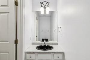 403 Worth Ct, Cranberry Twp, PA 16066 - bathroom featuring vanity