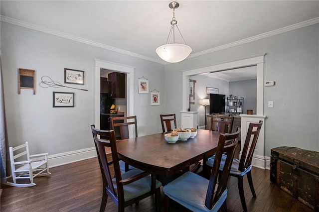 120 Euclid Ave, Sharon, PA 16146 - dining space with dark wood-style flooring and ornamental molding