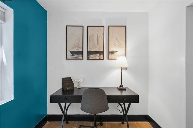 3863 Beechwood Blvd, Greenfield, PA 15217 - tiled office featuring baseboards