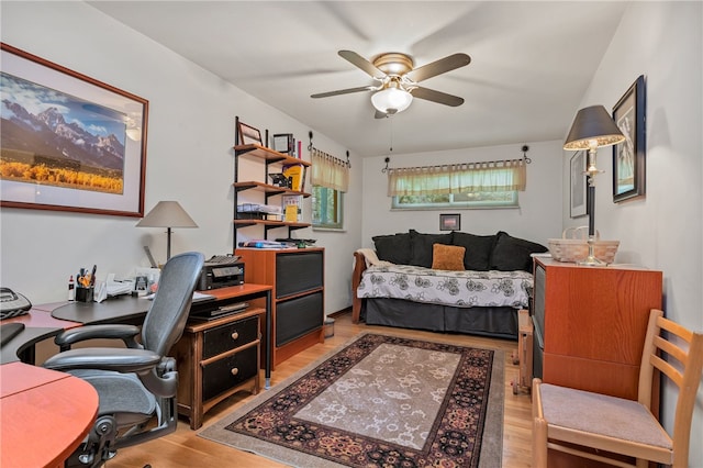 2666 Pointview Dr, Hampton, PA 15101 - bedroom with light wood-style flooring, an office area, and ceiling fan