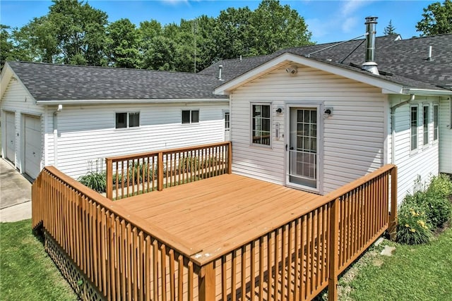 2801 Valley View Rd, South Pymatuning Twp, PA 16150 - wooden terrace featuring a garage