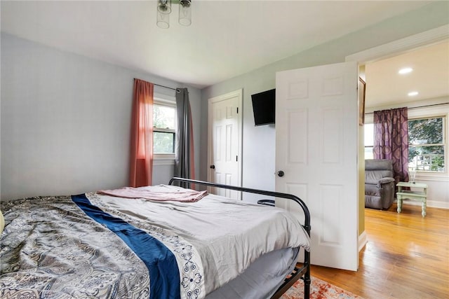 115 Muddy Creek Dr, Center Twp, PA 16001 - bedroom featuring light wood finished floors and recessed lighting