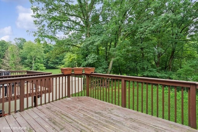 82 Monmouth Dr, Cranberry Twp, PA 16066 - wooden terrace with a lawn