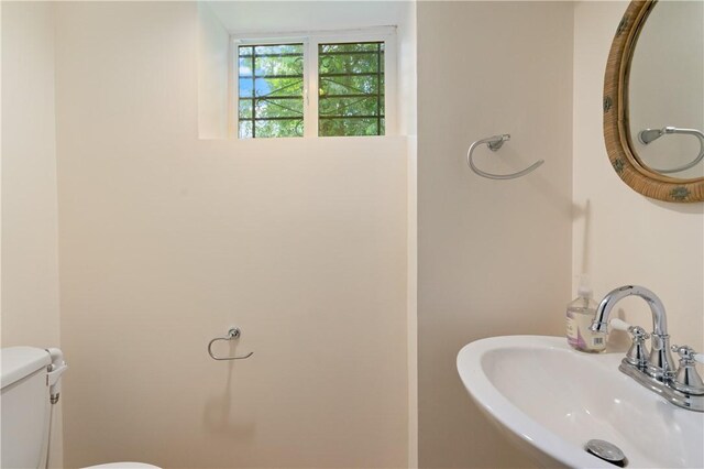 6623 Rosemoor St, Squirrel Hill, PA 15217 - half bathroom with a sink and toilet