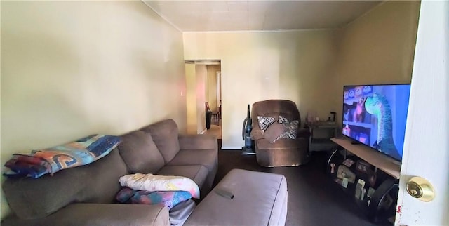 711 Carlisle St, New Castle, PA 16105 - photo 2
