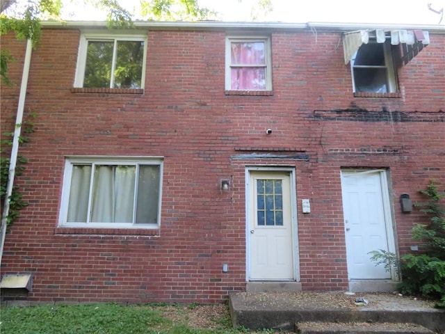 5203 Wilson Ct, Clairton, PA 15025 - view of front facade featuring brick siding
