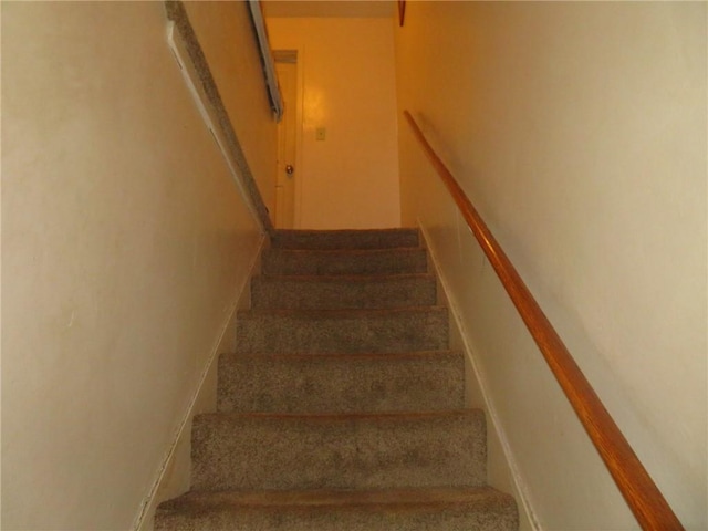 5203 Wilson Ct, Clairton, PA 15025 - view of stairs
