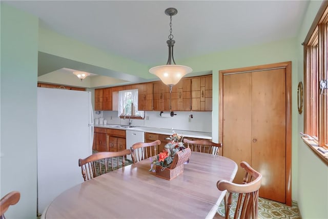 1020 Adams St, New Castle, PA 16101 - view of dining space