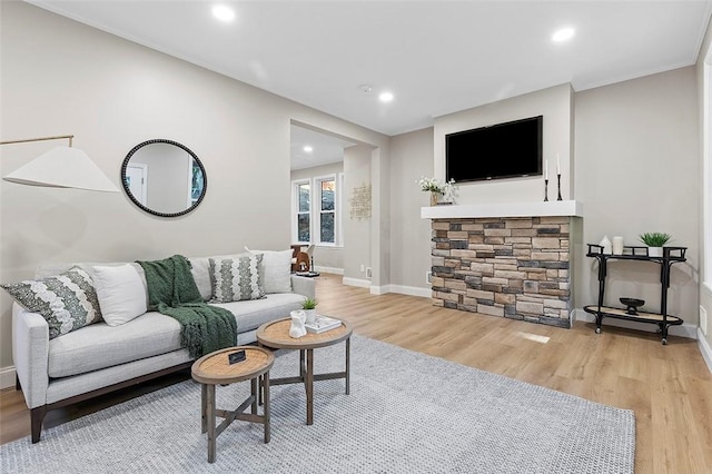 241 S Starr Ave, Avalon, PA 15202 - living area featuring light wood-style floors and recessed lighting