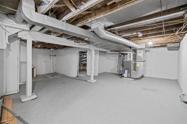 1106 Wade St, Aliquippa, PA 15001 - unfinished below grade area with heating unit
