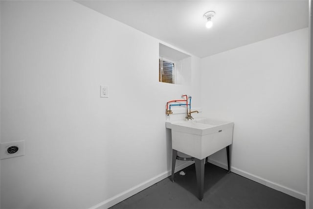 332 Garlow Dr, Penn Hills, PA 15235 - washroom featuring baseboards