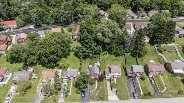 147 Rodilin Dr, Penn Hills, PA 15235 - aerial overview of property's location with nearby suburban area