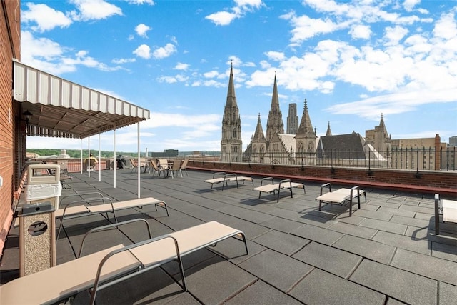 128 N Craig St Unit 505, Oakland, PA 15213 - view of patio / terrace