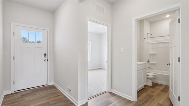 163 Smith Ln, Chippewa Twp, PA 15010 - entryway with light wood-style floors