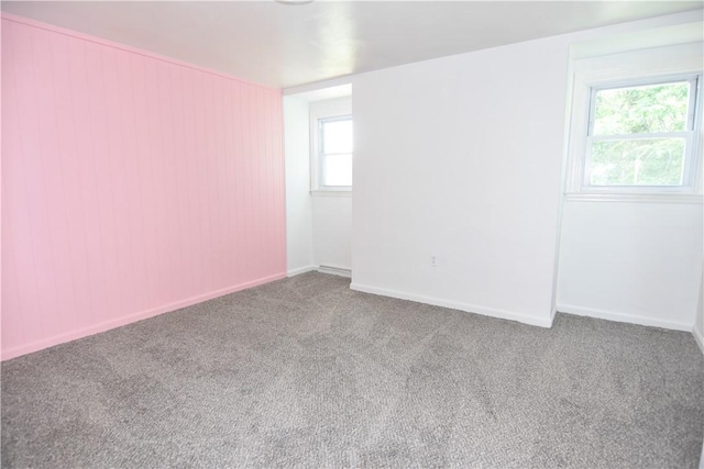 125 Red Oak Ln, Munhall, PA 15120 - photo 32