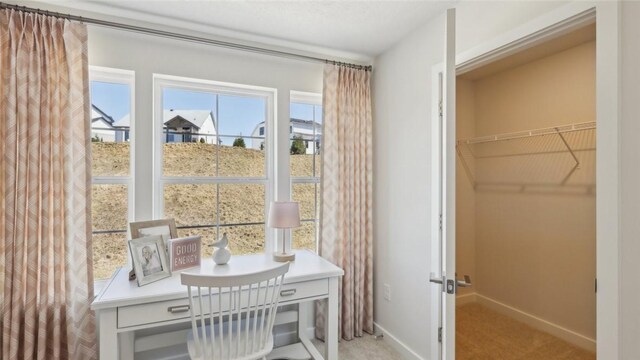 412 Barons Ct, Peters Twp, PA 15367 - interior space with carpet floors and baseboards