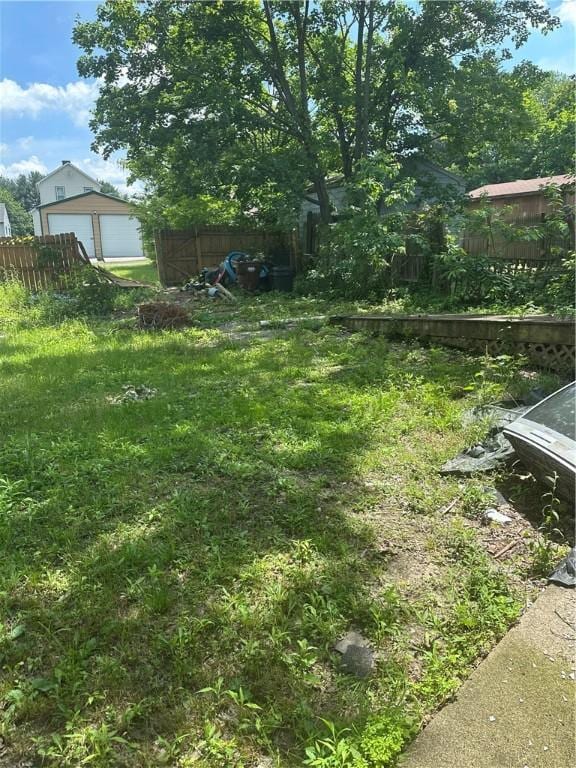 138 Shenango Blvd, Farrell, PA 16121 - photo 4